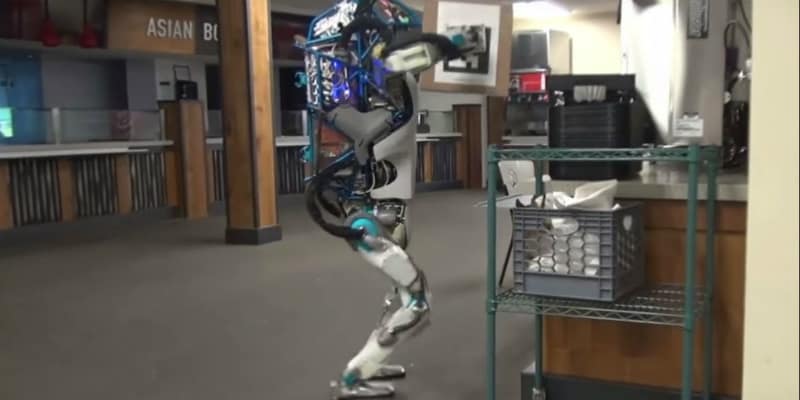 Boston Dynamics highlights robot’s shelf-stacking fail