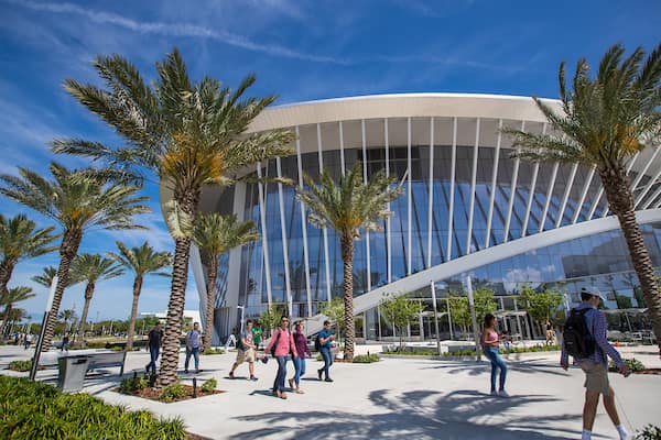 How To Make The Most Of Your Tour To The Daytona Beach Campus Embry Riddle Aeronautical