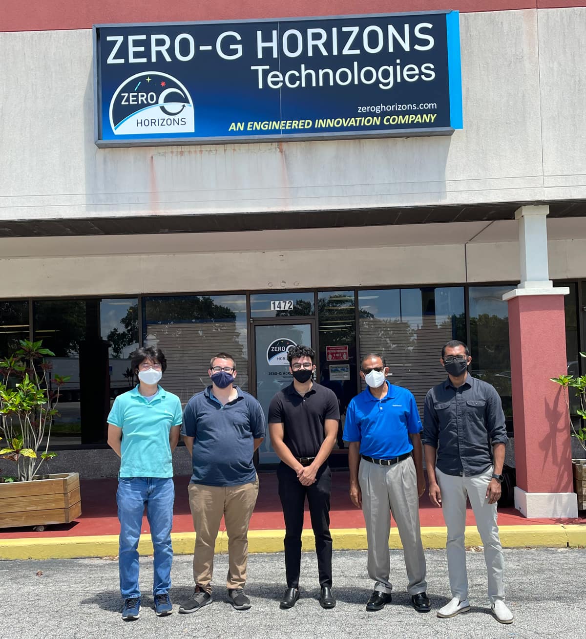 Embry-Riddle interns at Zero-G