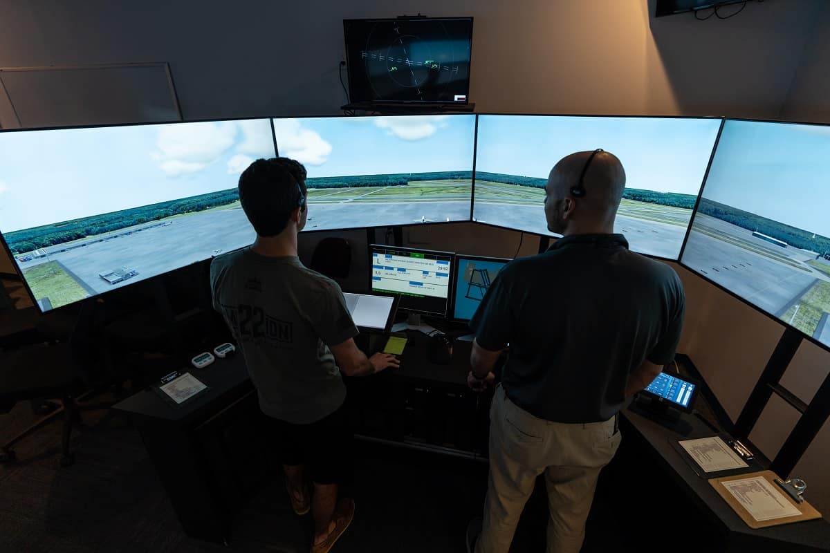 Students learn how to manage air traffic as part of the Air Traffic Management degree in Embry-Riddle’s Tower and TRACON labs.