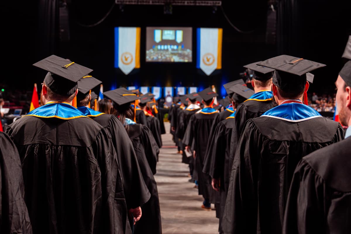 Crowd photo at Prescot spring commencement