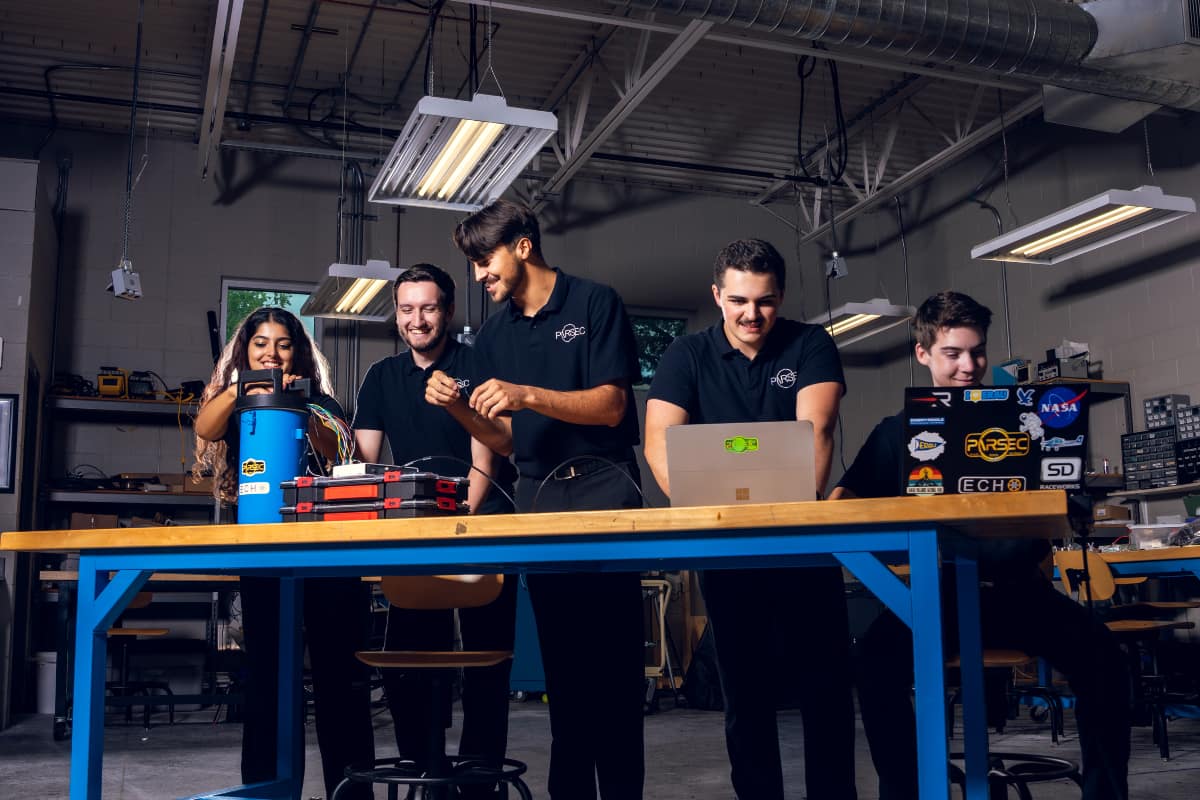 Student engineers from Embry-Riddle’s Prescott Campus PARSEC team collaborate on a prototype for their award-winning spacecraft fuel-gauge system, which earned first place in NASA’s 2025 Human Lander Challenge (HuLC). 