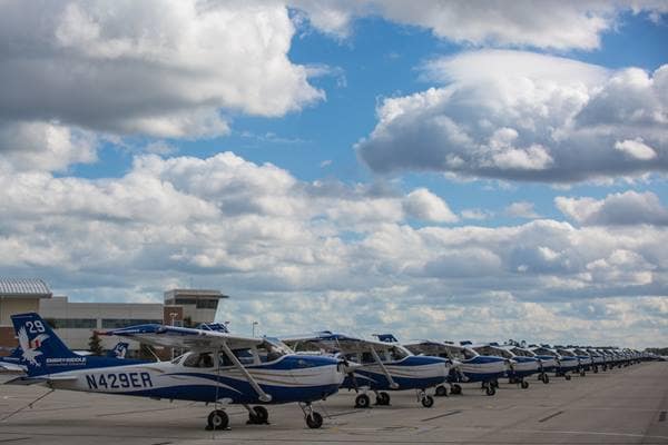 Cessnas on Embry-Riddle flight line