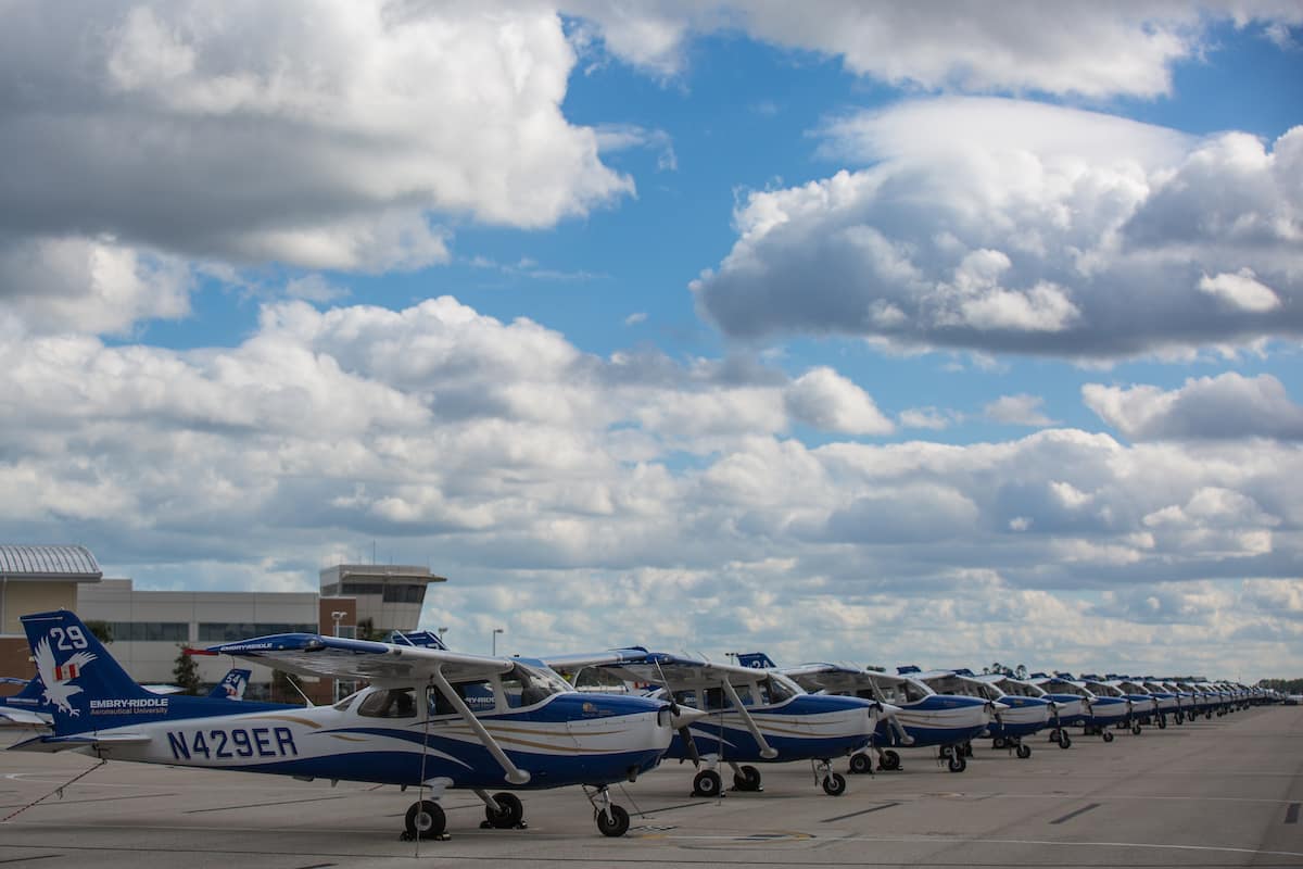 Cessnas on Embry-Riddle flight line