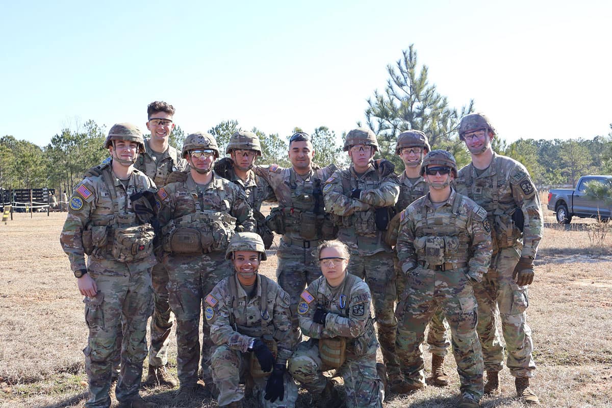 Embry-Riddle Army ROTC’s ERAU-Gold Team