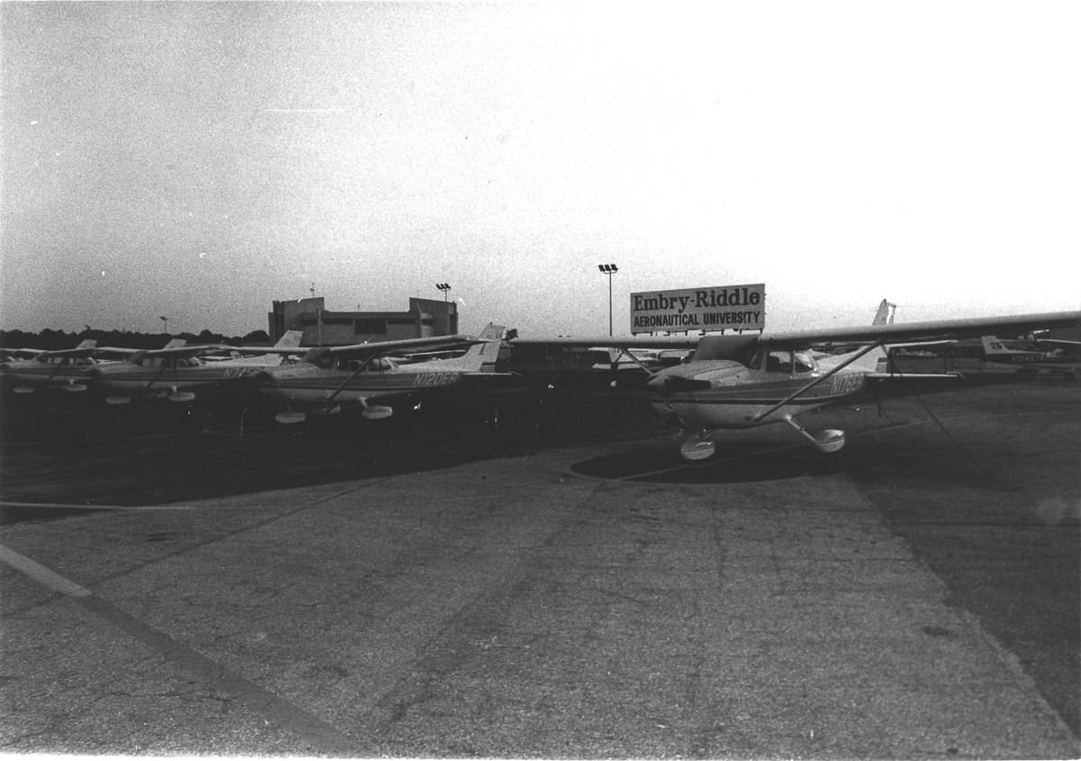 Cessna 172s on flight line in late 1970s