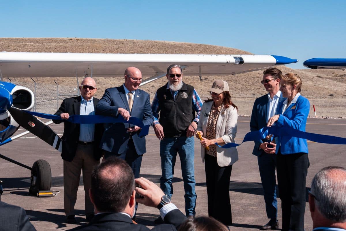 City, state, and Embry-Riddle officials gather to celebrate a ribbon-cutting ceremony at Embry-Riddle’s northern flight operations facility within the city of Prescott’s Strategic Academic Flight Education Complex. 