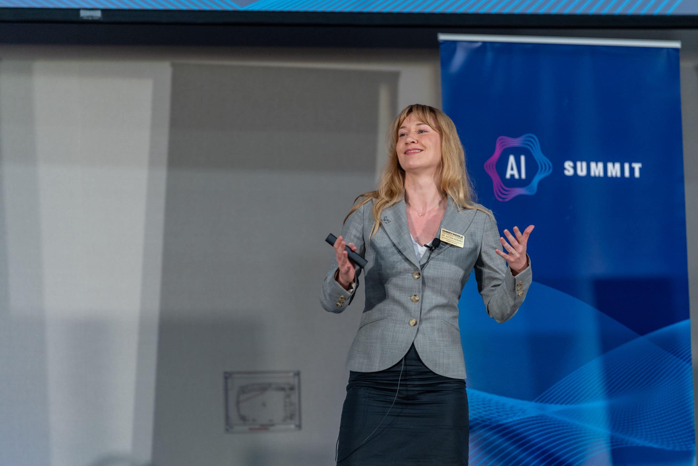 Dr. Alyssa DeNaro, the university’s senior Generative AI solution specialist, presents findings from a university-wide collaborative study on AI in teaching and learning conducted by the university’s Center for Teaching and Learning Excellence (CTLE). 