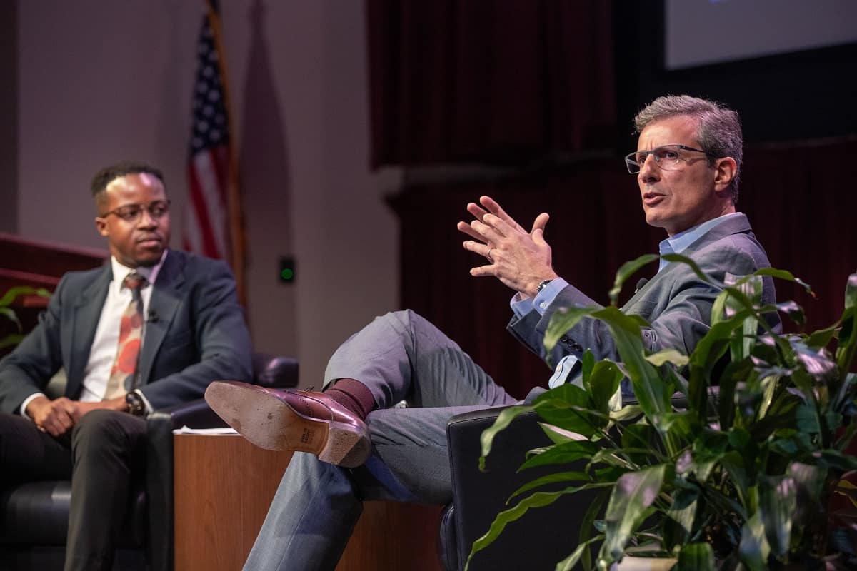 Collins Aerospace Senior Vice President for Engineering Mauro Atalla met students and spoke about the industry’s need for innovation at a recent Presidential Speaker Series event.