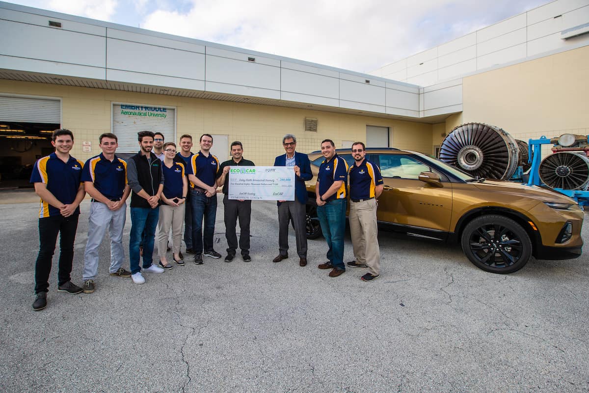 Embry-Riddle’s EcoCAR Mobility Challenge team accepted a brand new Chevrolet Blazer and a check for $280,000 from General Motors Oct. 24. The student-team will spend the next three years converting the SUV into a hybrid vehicle with autonomous features.