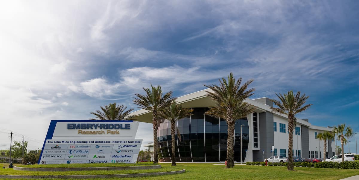 Embry-Riddle’s Economic Impact in Florida, Arizona Surpasses $2.3 ...