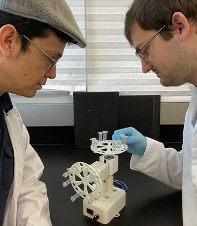 Dr. Hugo Castillo and Mechanical Engineering graduate student Collin Topolski research space food cultivation by emulating microgravity on Earth, with the help of 3D-printed tool called a clinostat. (Photo: Hugo Castillo)