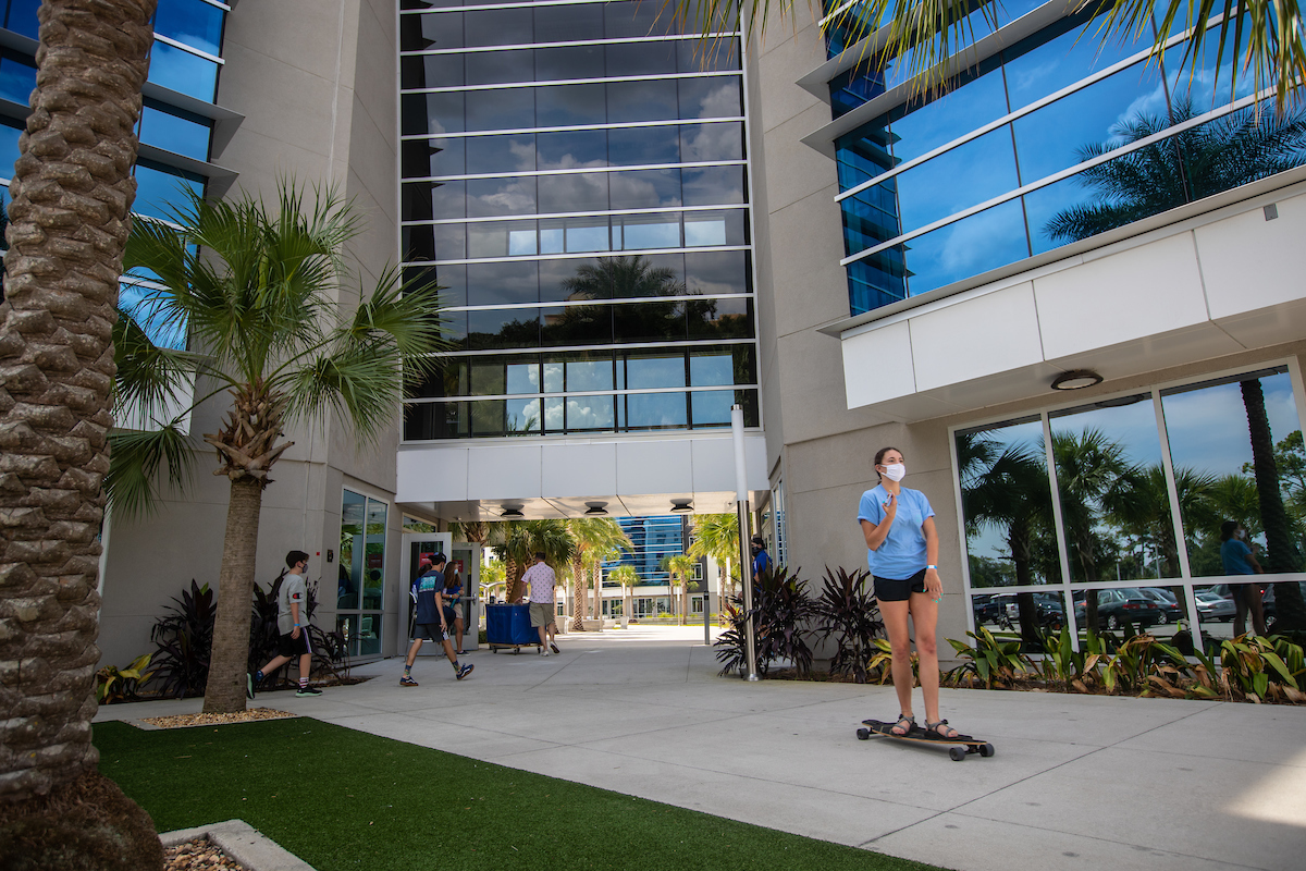 A wide variety of recreational, extracurricular, networking and professional activities are available to students on the Daytona Beach Campus, throughout the fall 2020 term. (Photo: Embry-Riddle/David Massey)