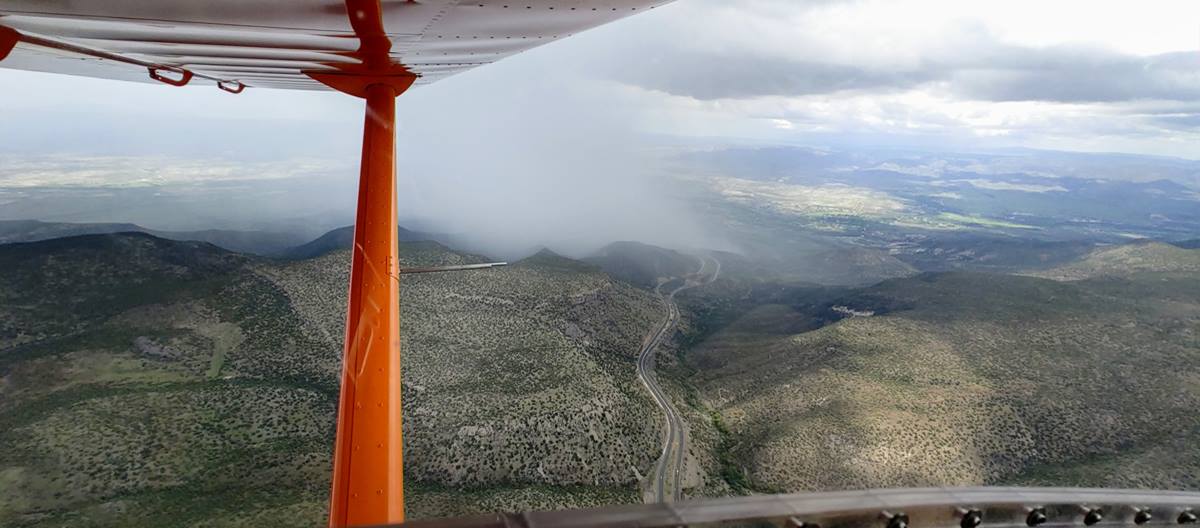 Attached to the wing of the team’s manned Aeroprakt A-22 Foxbat aircraft, deployed over Cherry, Arizona, was a 3D wind probe.