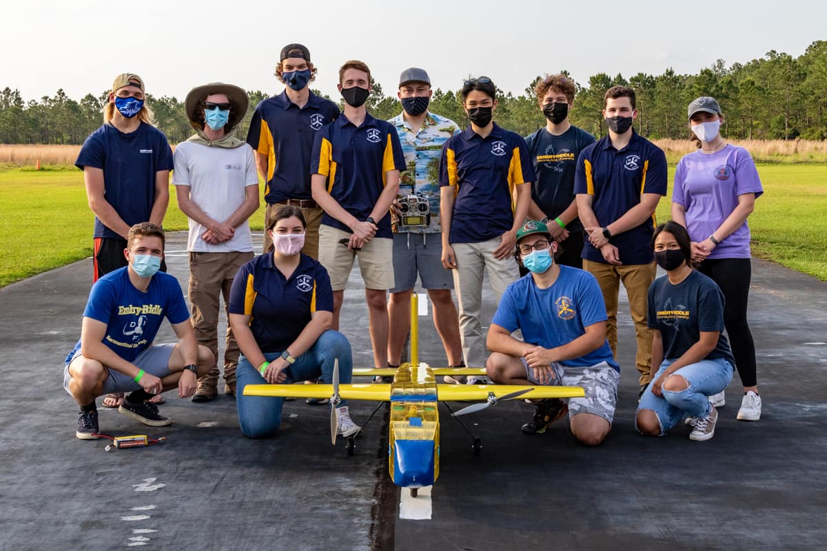 The ERAU Design, Build, Fly plane team